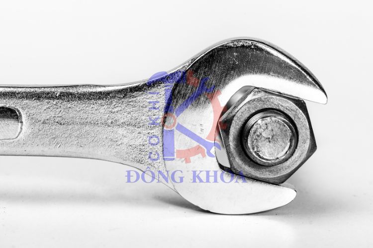 Bu Lông Lục Giác Chìm Là Gì?